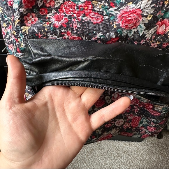 flower print vans leather pocket backpack - Picture 4 of 4